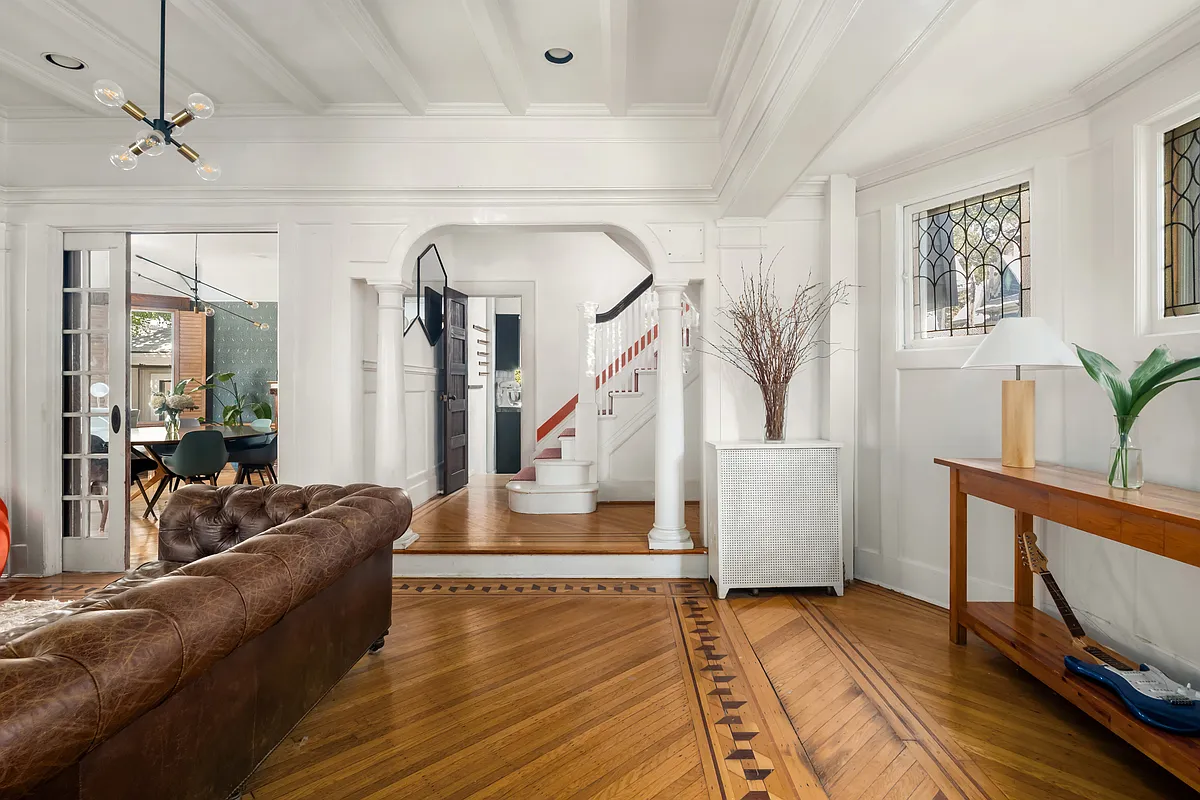 columned entry to front parlor