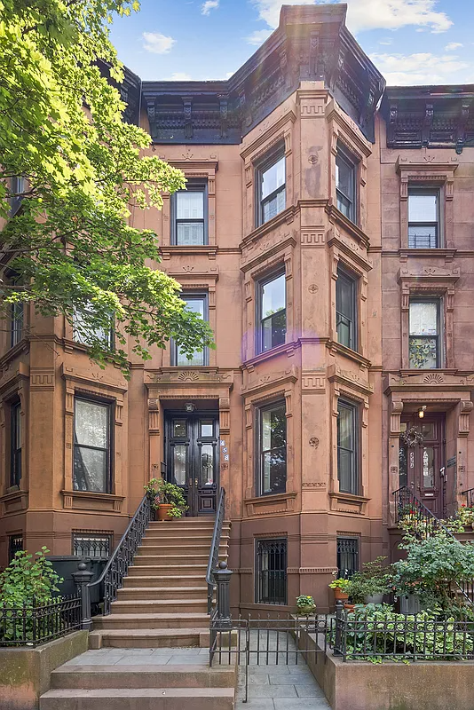 brownstone exterior