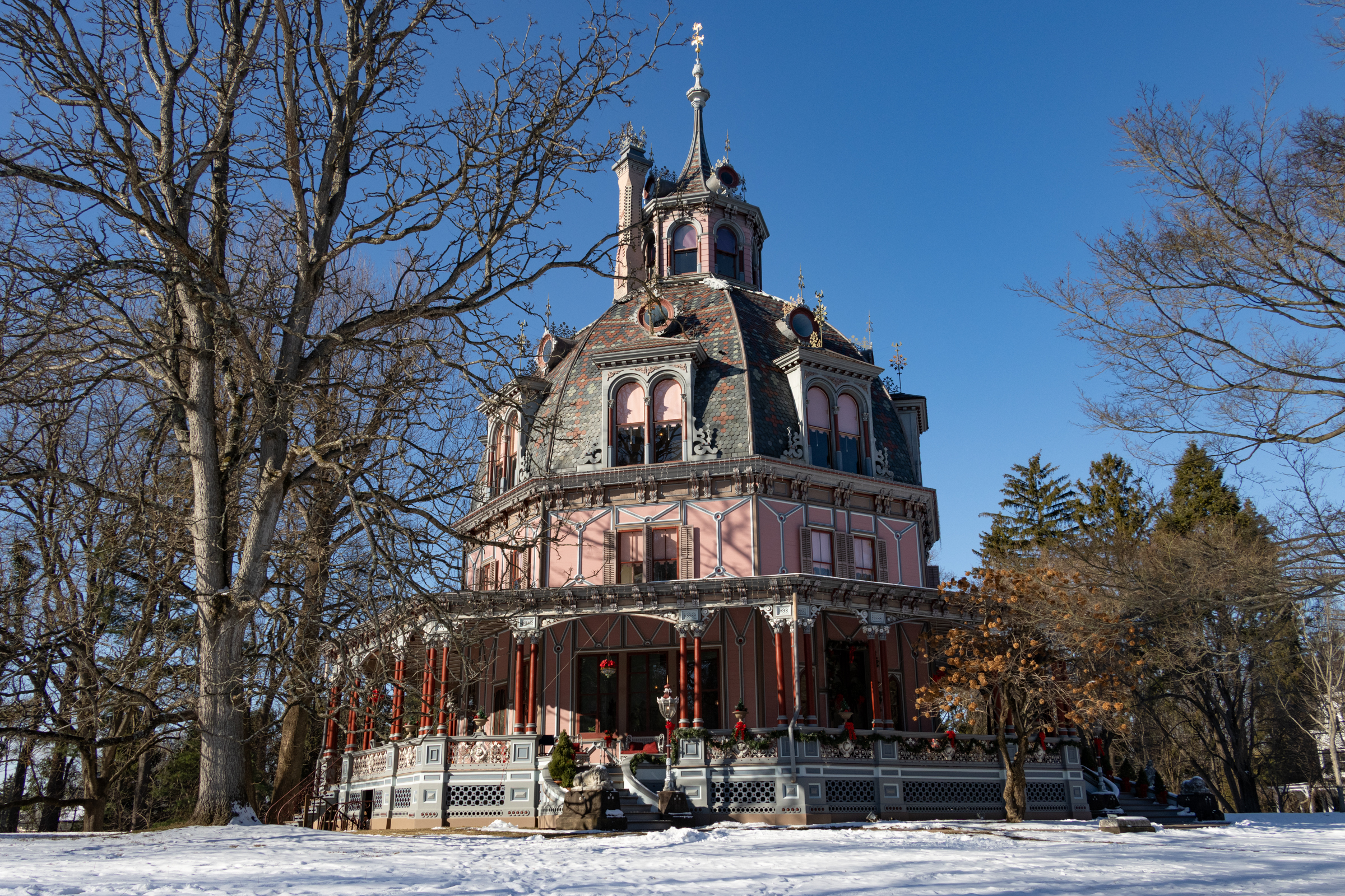 an octagon house