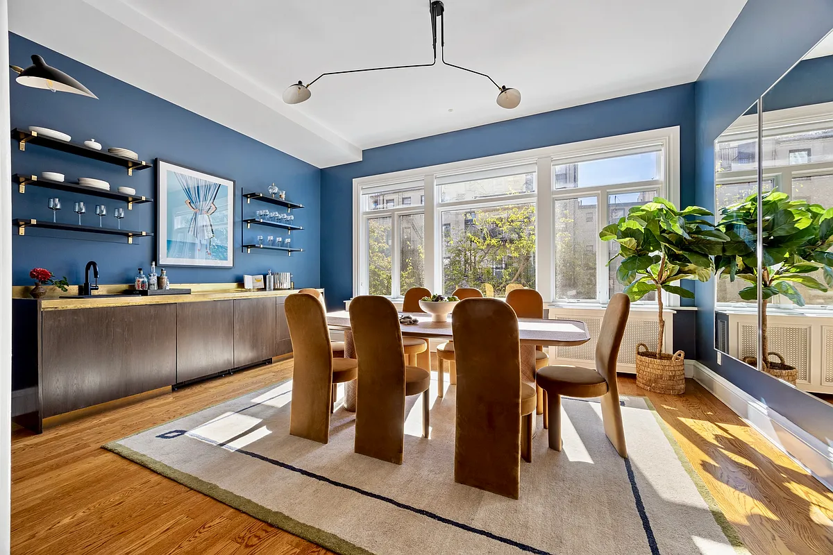 dining room with blue walls