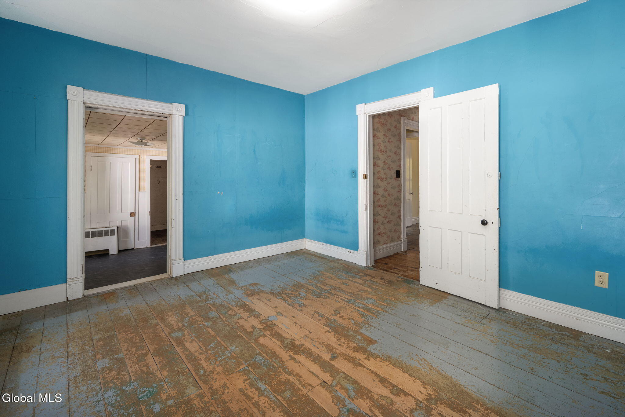 bedroom with blue walls