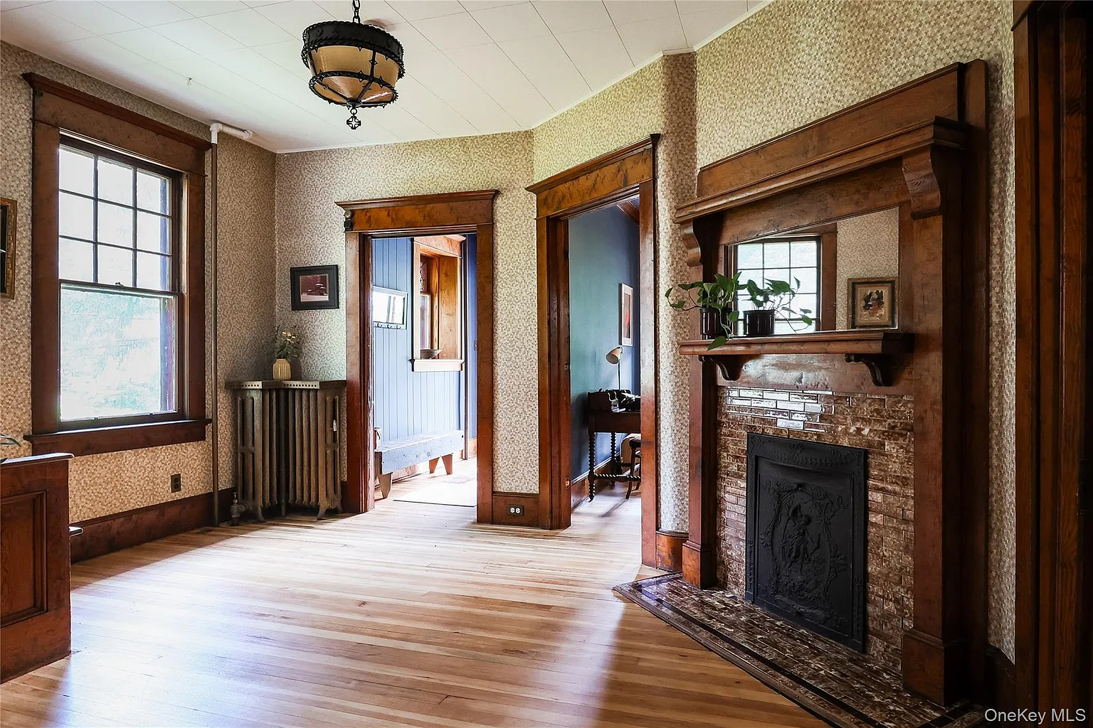 center hall with mantel