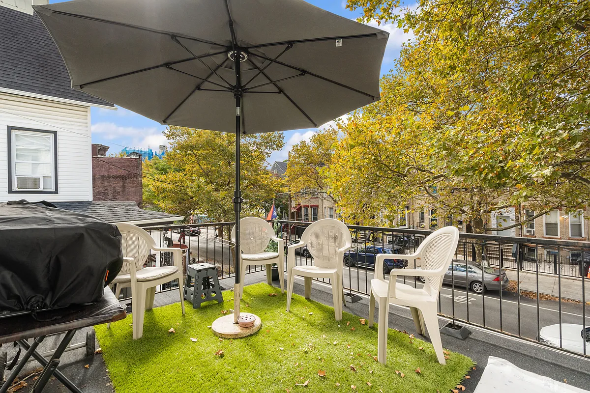 terrace with room for seating