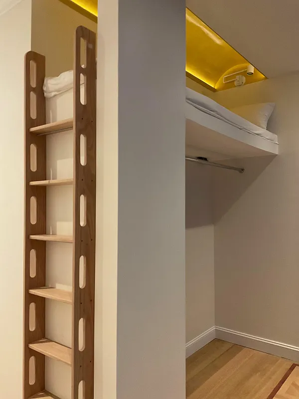 ladder to lofted bed