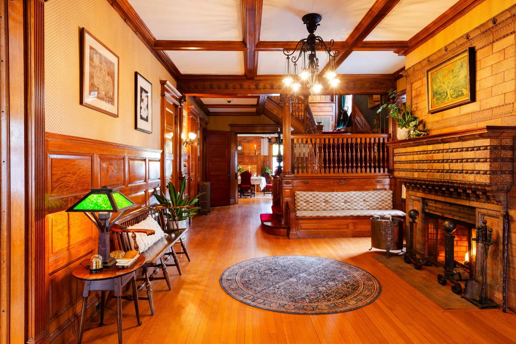 entry with mantel and built-in bench