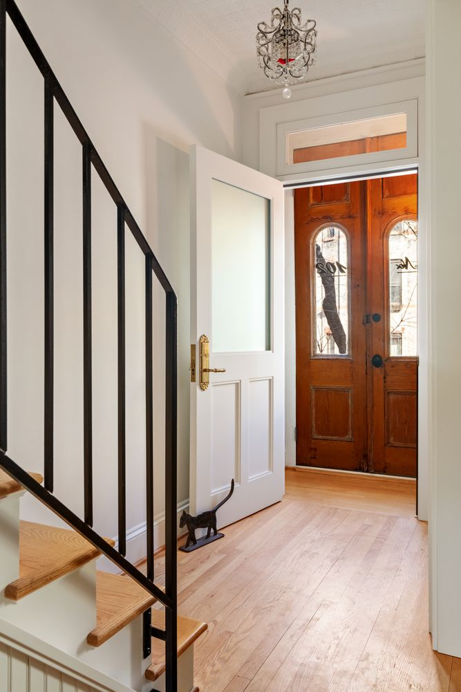 entry with modern stair