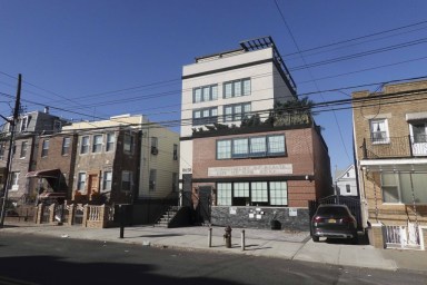 Thumbnail for Group Made a Mint Off Illegal Airbnbs With Fake Hosts, City Alleges