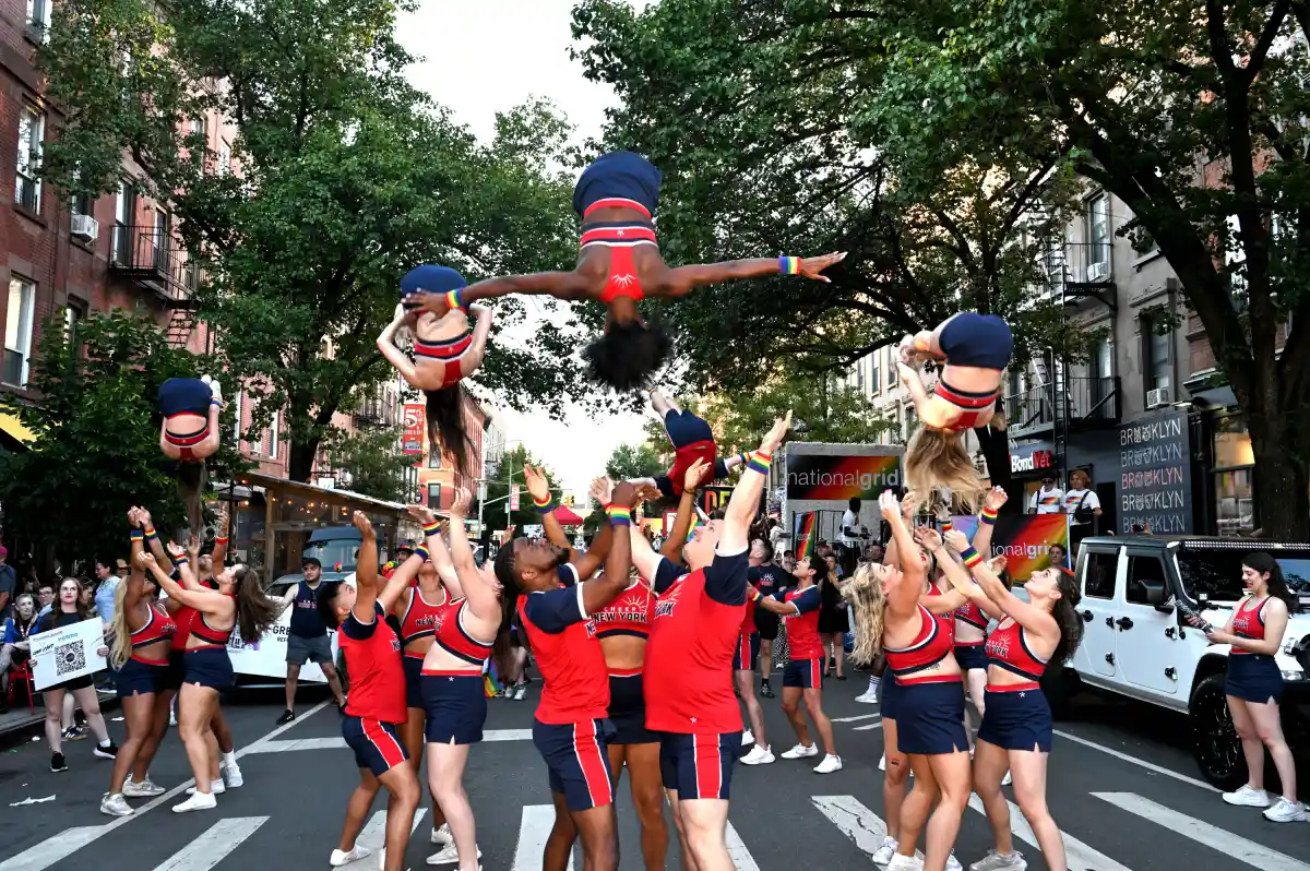 a cheer group performing 