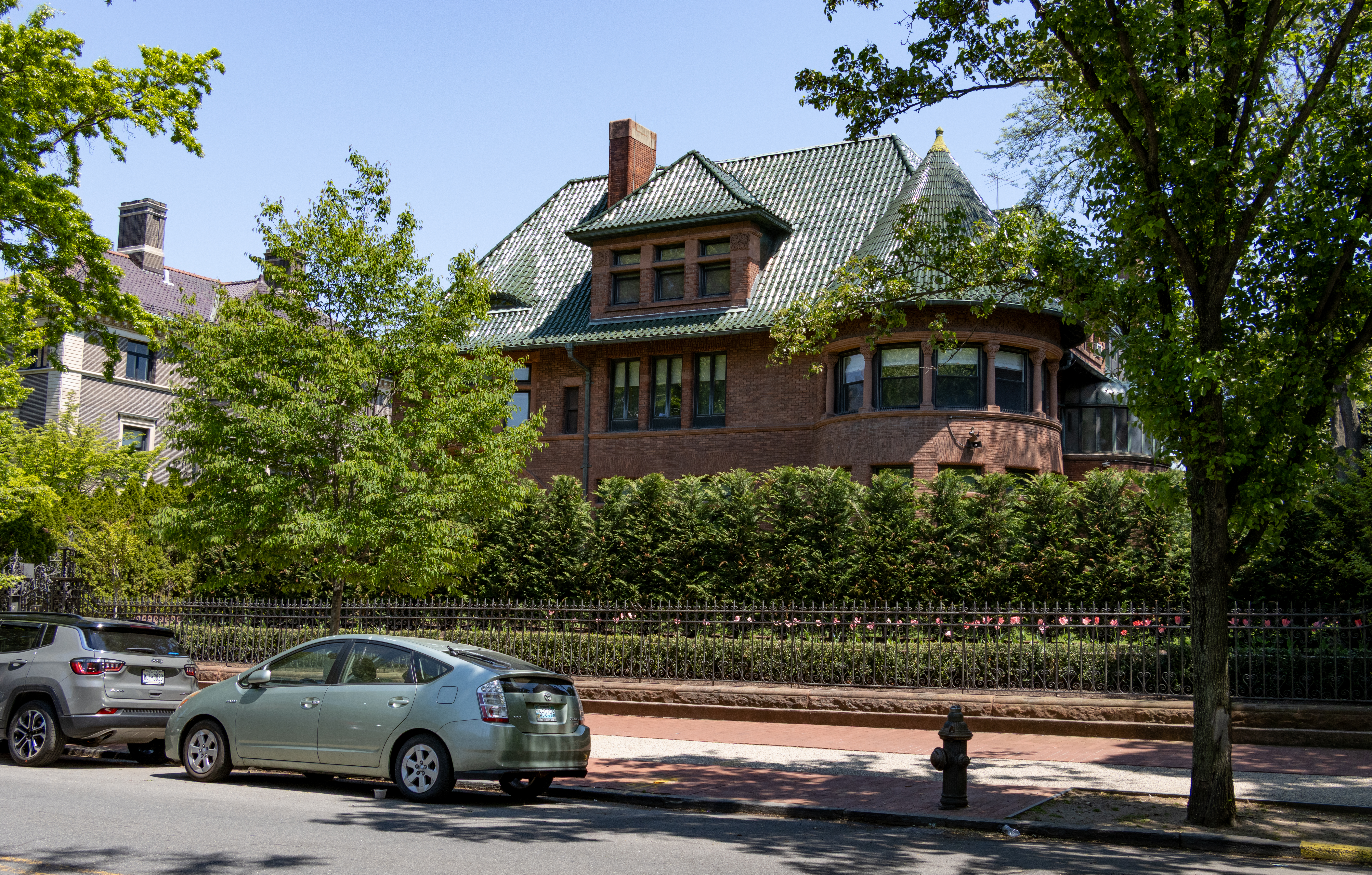 brooklyn - a brick mansion